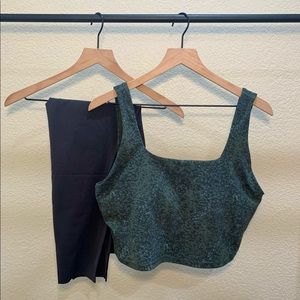 Women’s Athletic Crop Tank Top w/Built in Bra